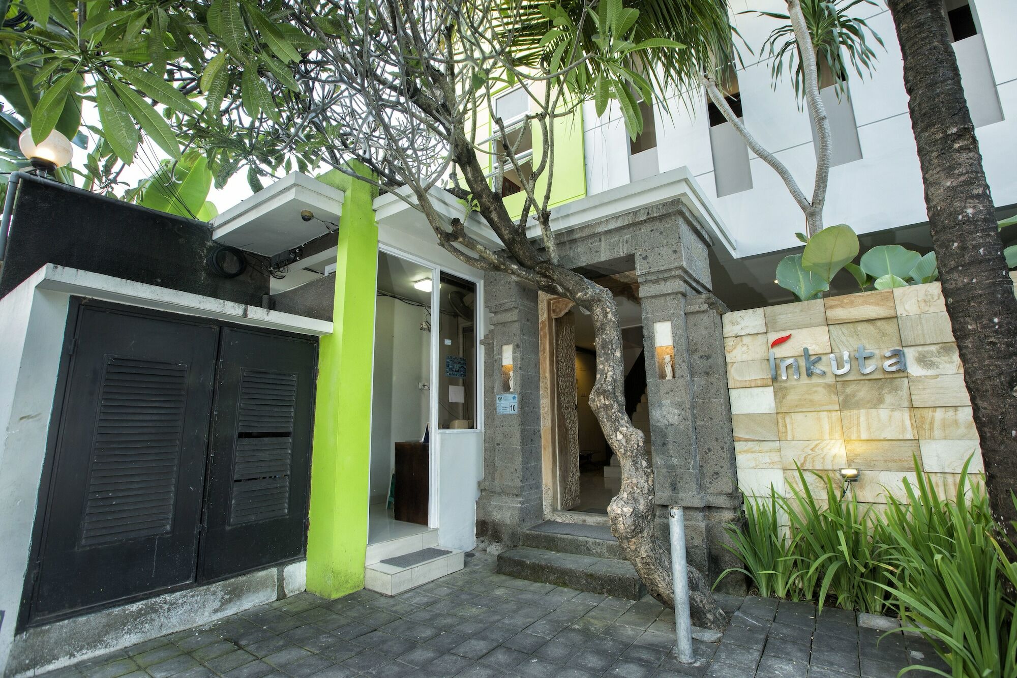 Inkuta And Guest house